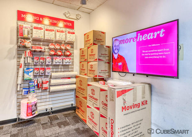 Images CubeSmart Self Storage