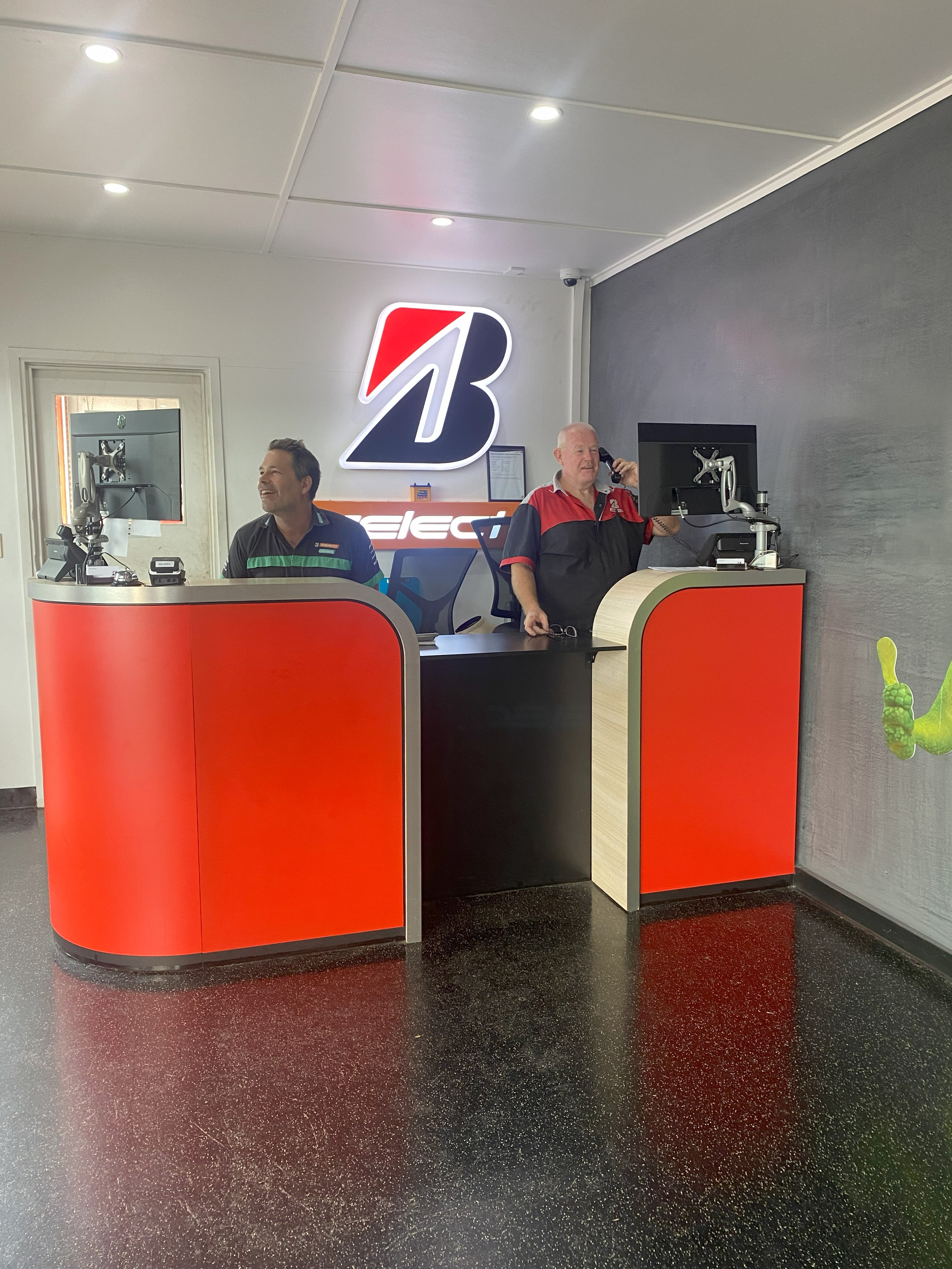 Images Bridgestone Select Tyre & Auto Coorparoo