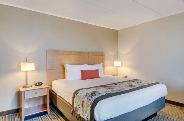 Images Best Western Plus Waltham Boston