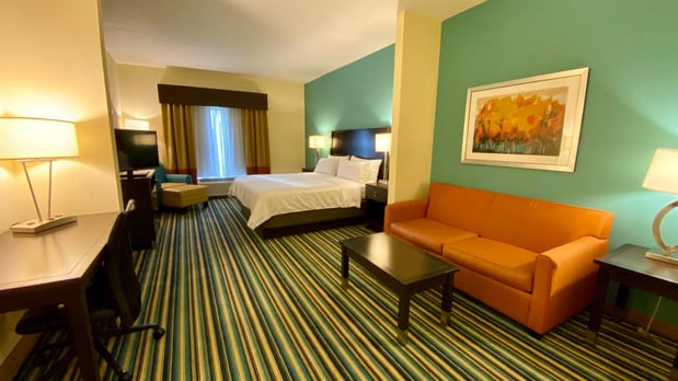 Images Holiday Inn Express & Suites Orlando East-Ucf Area by IHG