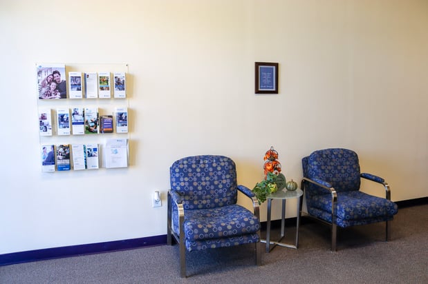 Images Amanda Pennington: Allstate Insurance