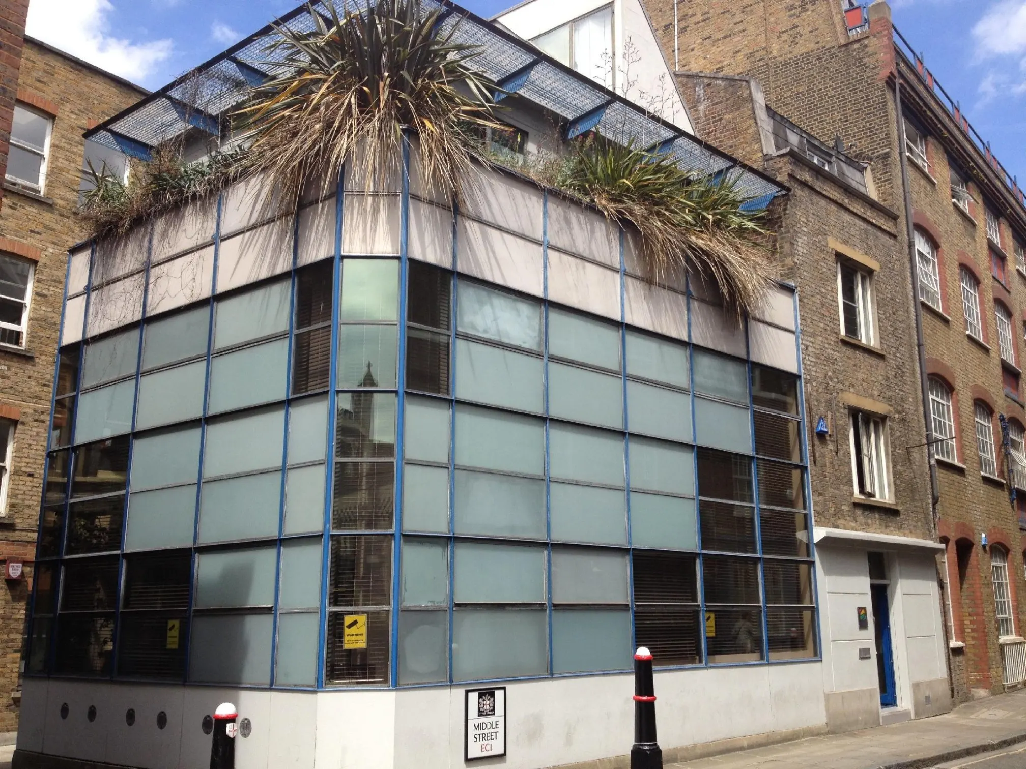 Images Abergower Ltd