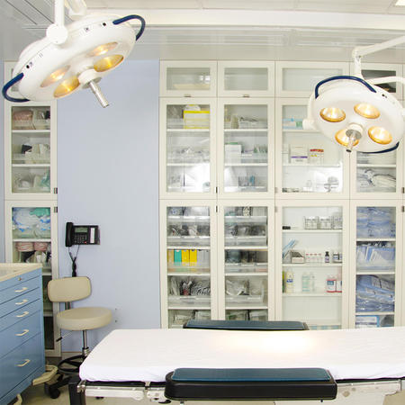 Featuring state-of-the-art equipment and an expert team of hand-picked, highly-trained medical professionals, our in-office operating suite offers the utmost in safety, convenience, efficiency, and privacy for plastic surgery in NY.  Our surgical suite is nationally accredited by the American Association for Accreditation of Ambulatory Surgery Facilities (AAAASF), demonstrating that we maintain the highest quality of patient care.