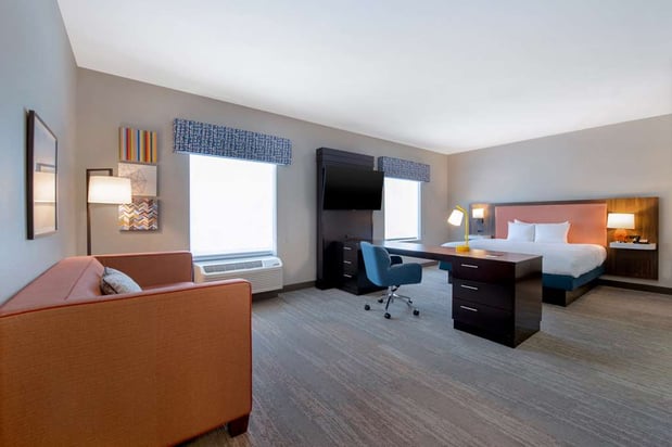 Images Hampton Inn & Suites Harvey/New Orleans West Bank