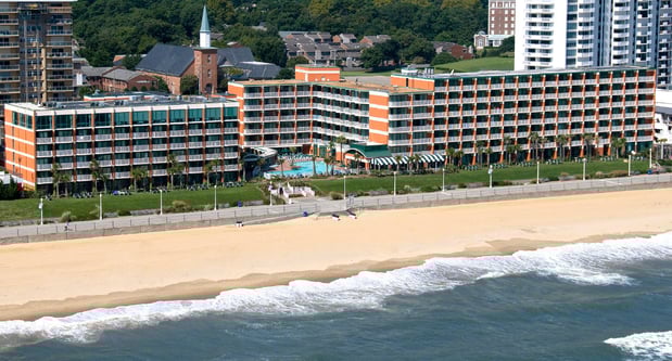 Images Holiday Inn & Suites Virginia Beach - North Beach by IHG