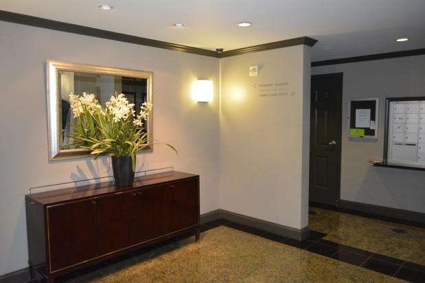 Images Toledo Painting & Decorating Inc