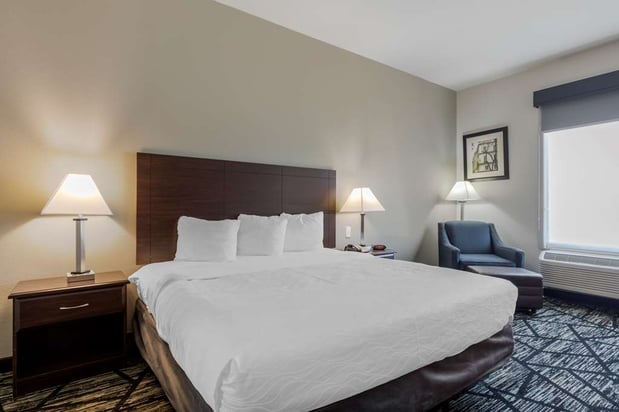 Images Best Western Plus McKinney Inn & Suites