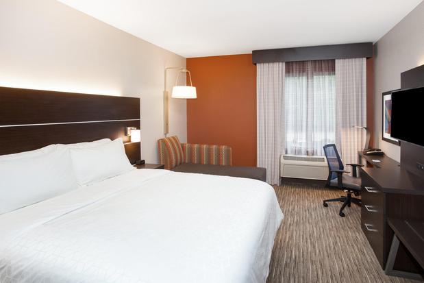 Images Holiday Inn Express Haskell-Wayne Area, an IHG Hotel