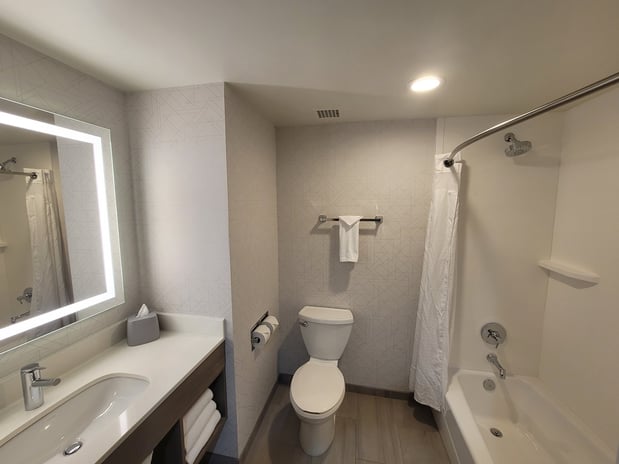 Images Holiday Inn Express San Diego South - Chula Vista by IHG
