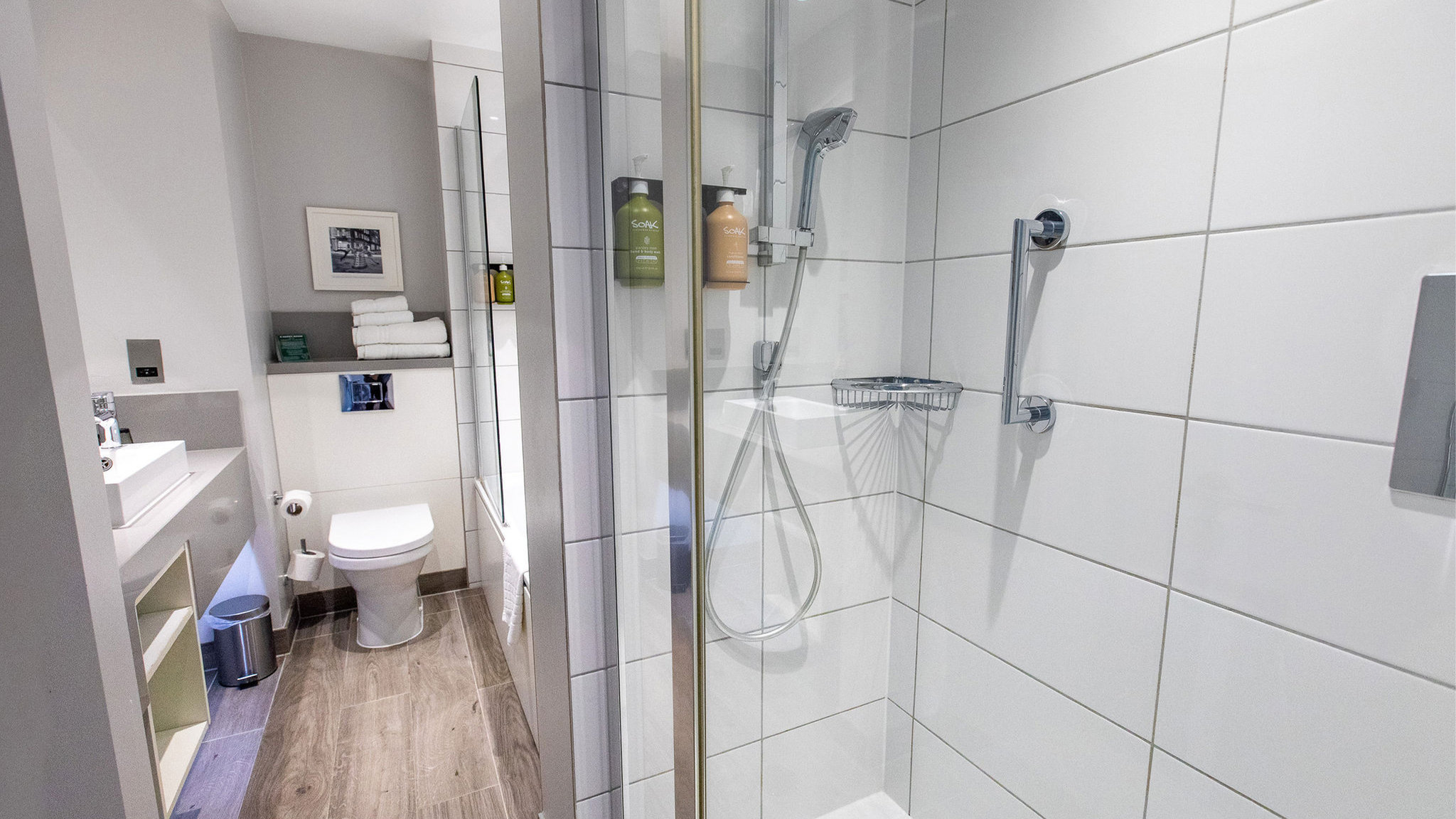 Images Holiday Inn London - Shepperton by IHG