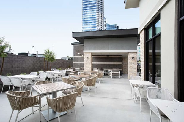 Images Hilton Garden Inn Las Vegas City Center