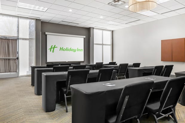 Images Holiday Inn Louisville Airport South by IHG
