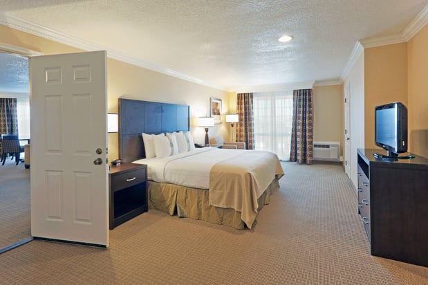 Images Holiday Inn & Suites San Mateo-San Francisco SFO by IHG
