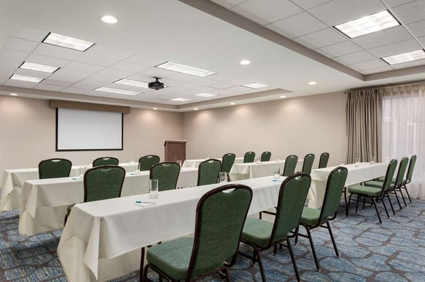 Images Homewood Suites by Hilton Fargo