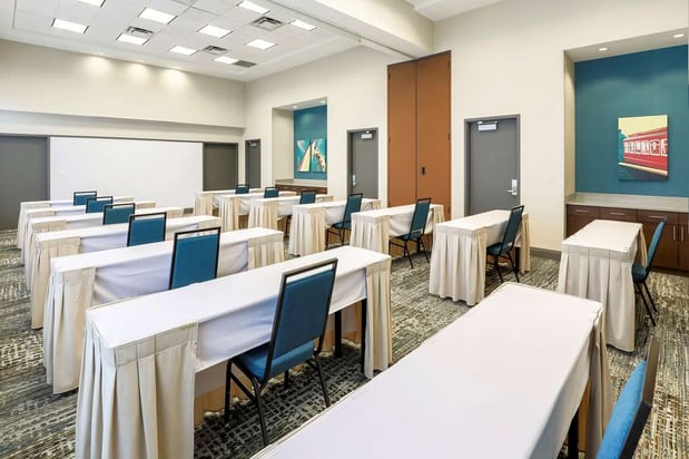 Images Hampton Inn & Suites Pittsburgh-Downtown