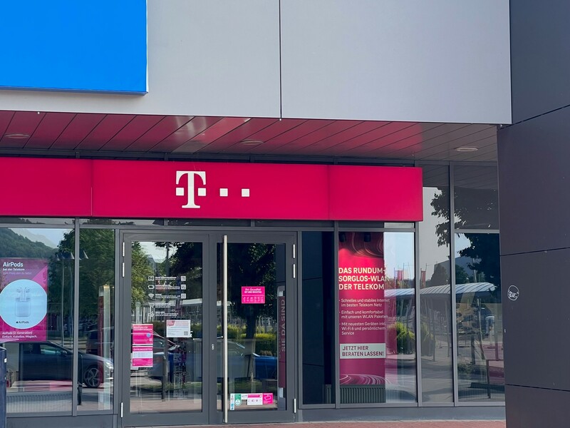 Bild 1 Telekom Shop in Porta Westfalica