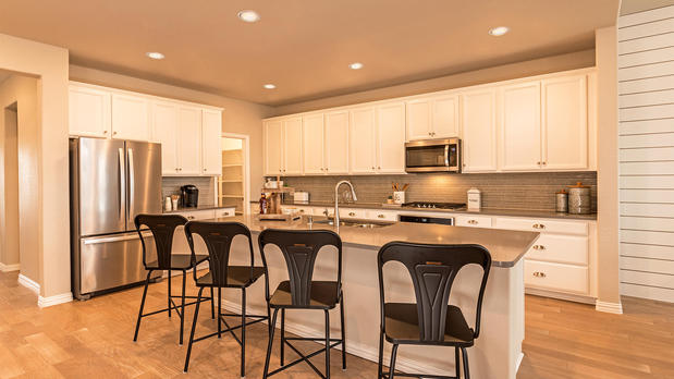 Images Beazer Homes Chalk Hill