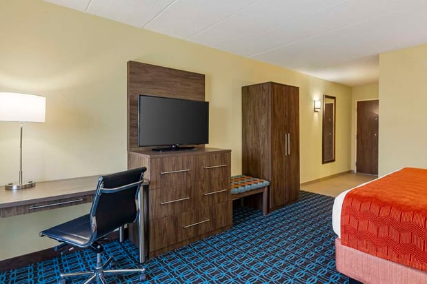Images Best Western Plus North Shore Hotel