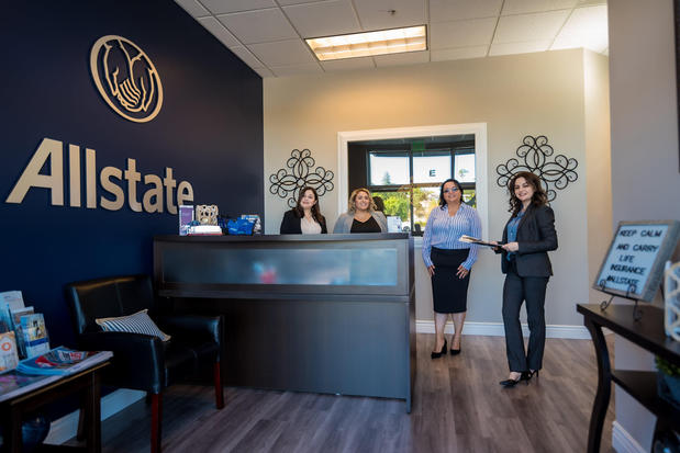 Images Eva Sandoval: Allstate Insurance
