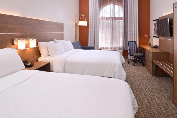 Images Holiday Inn Express Glenwood Springs (Aspen Area), an IHG Hotel