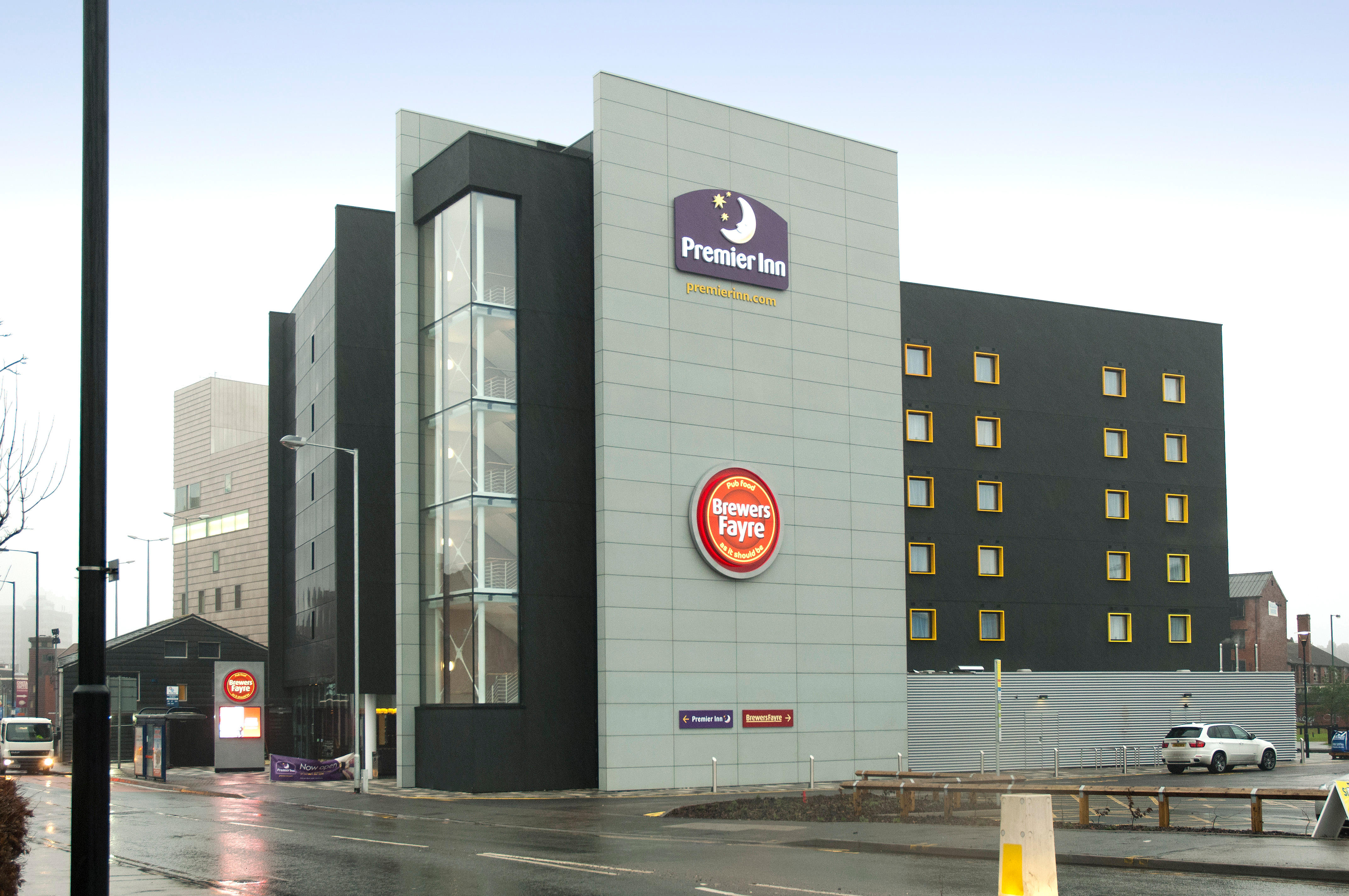 Images Premier Inn Walsall Town Centre hotel