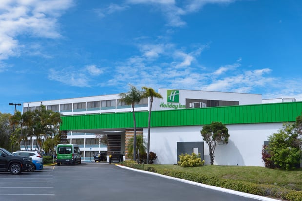 Images Holiday Inn St. Petersburg N- Clearwater by IHG