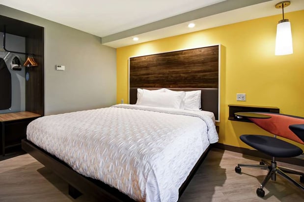 Images Tru by Hilton Smyrna Nashville