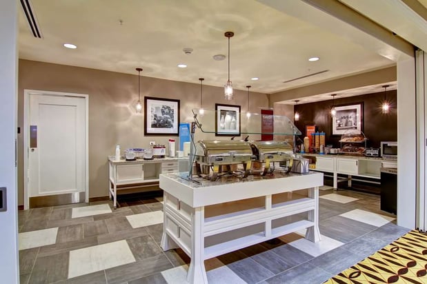 Images Hampton Inn & Suites Cincinnati-Downtown