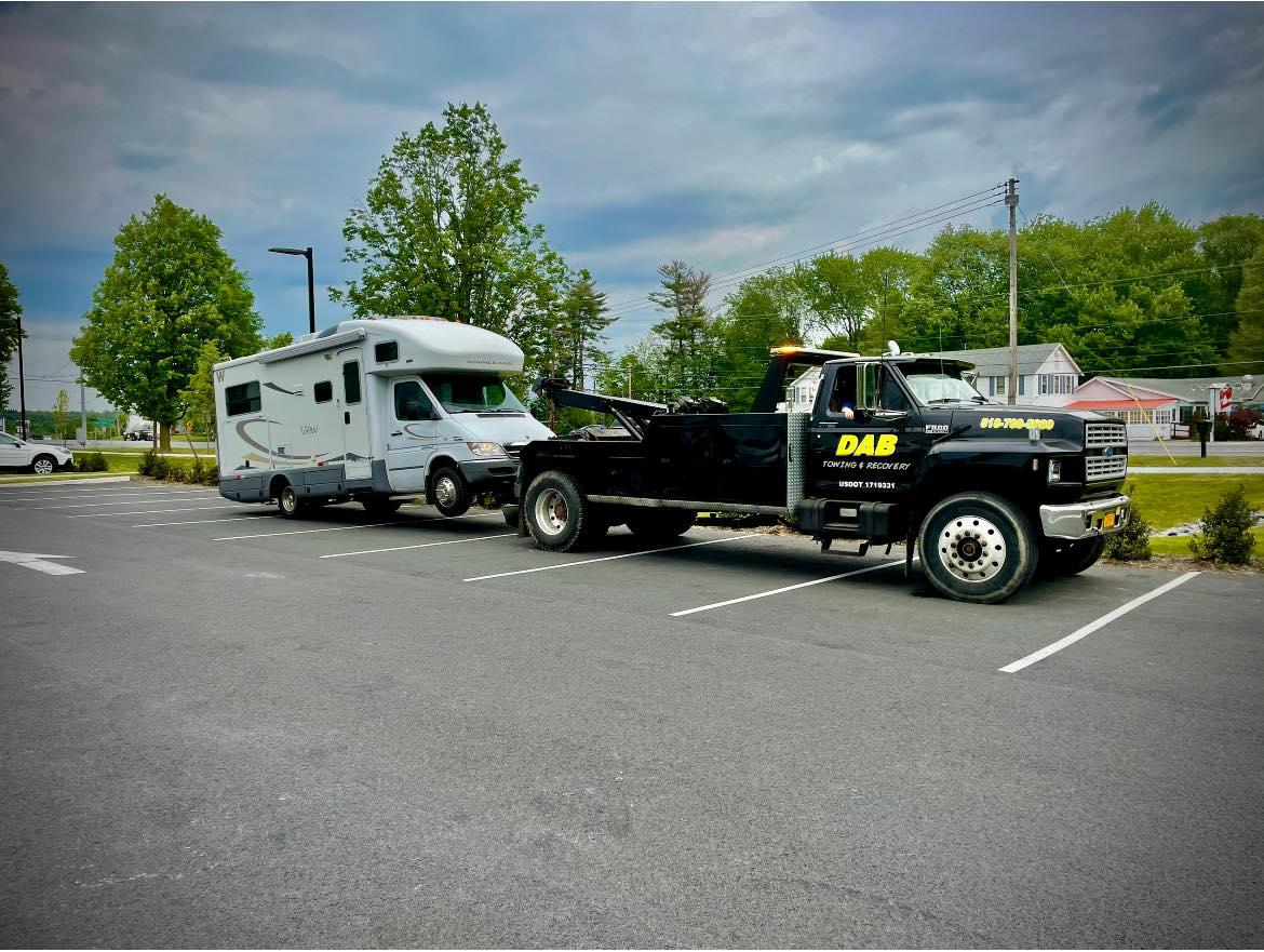 Call now for a towing service you can count on!