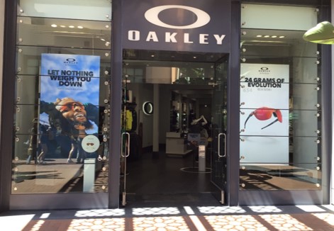 Image 2 | Oakley Store