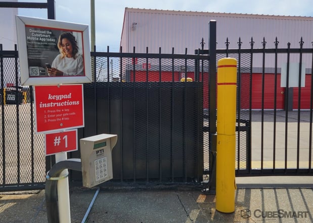 Images CubeSmart Self Storage