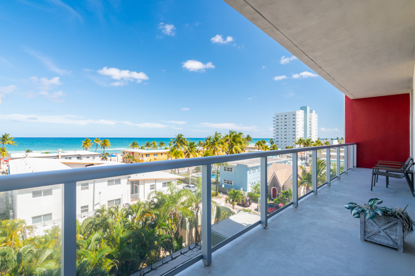 Costa Hollywood Beach Resort