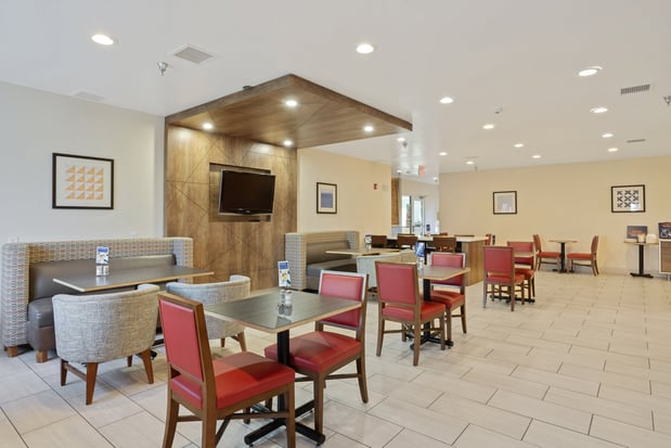 Images Holiday Inn Express & Suites Torrington by IHG