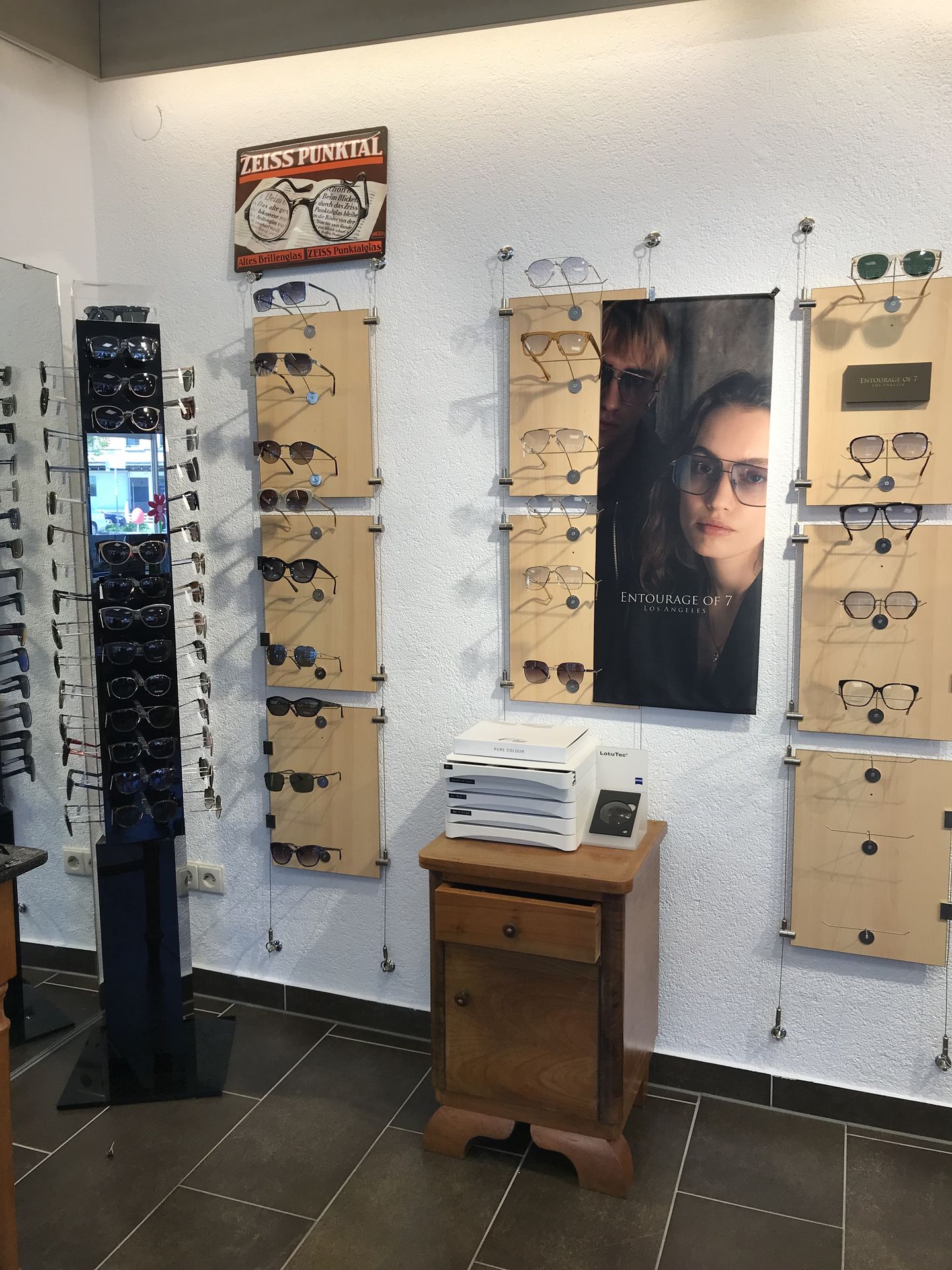 Rems Optik Raphael Spruck, Schulstraße 8 in Mögglingen