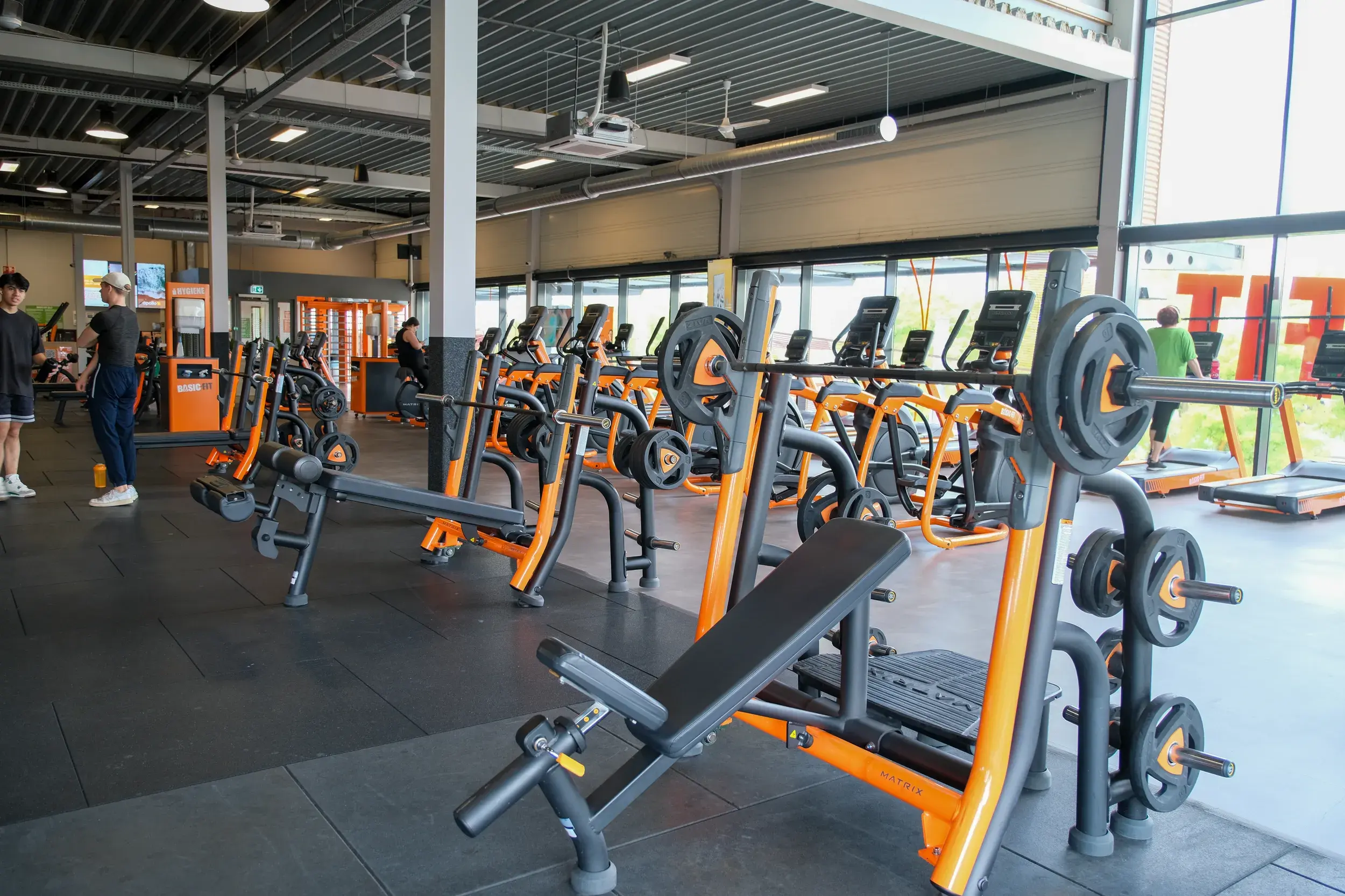 Foto's Basic-Fit 24/7
