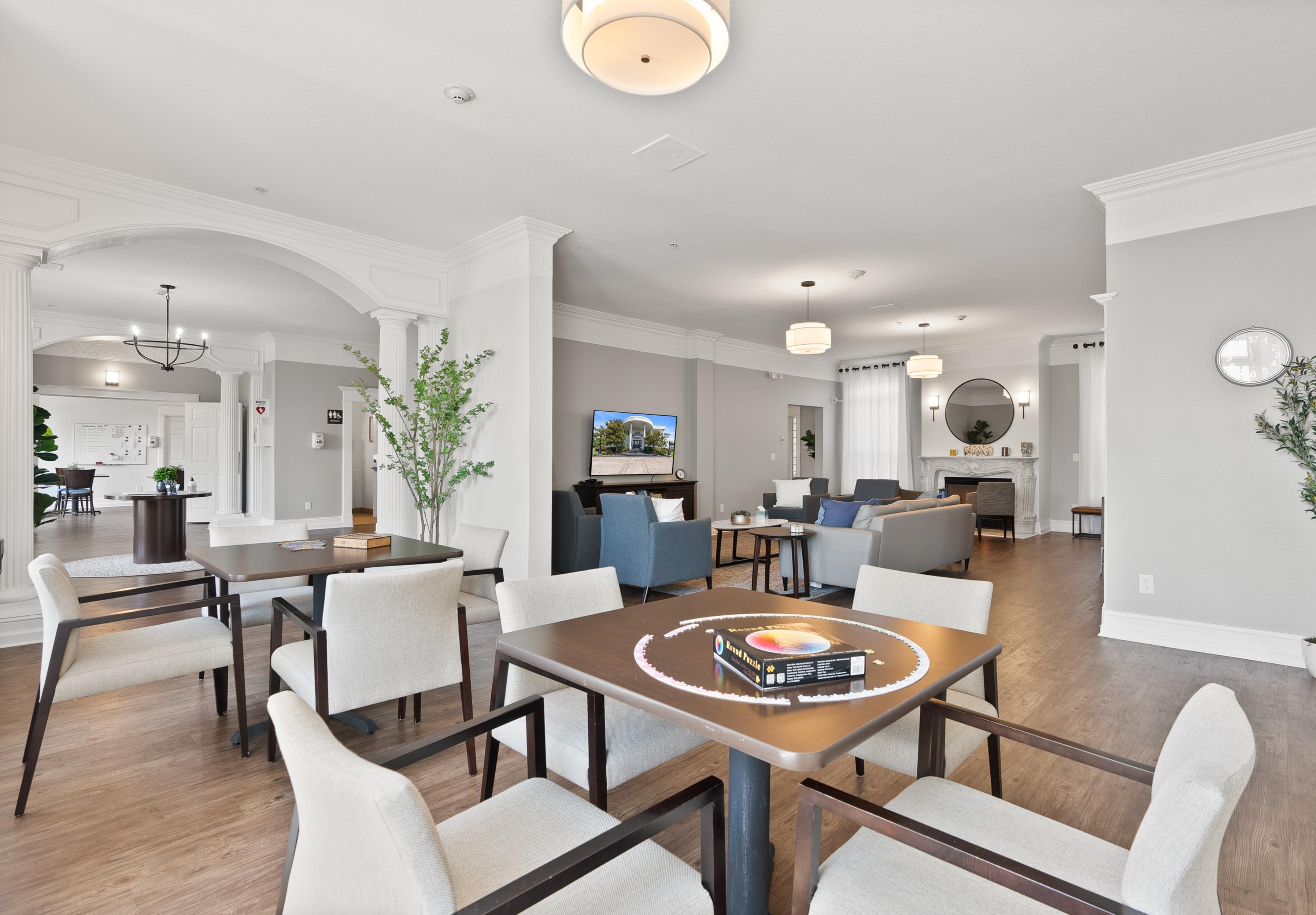 Dining Room at Discover Recovery Camas