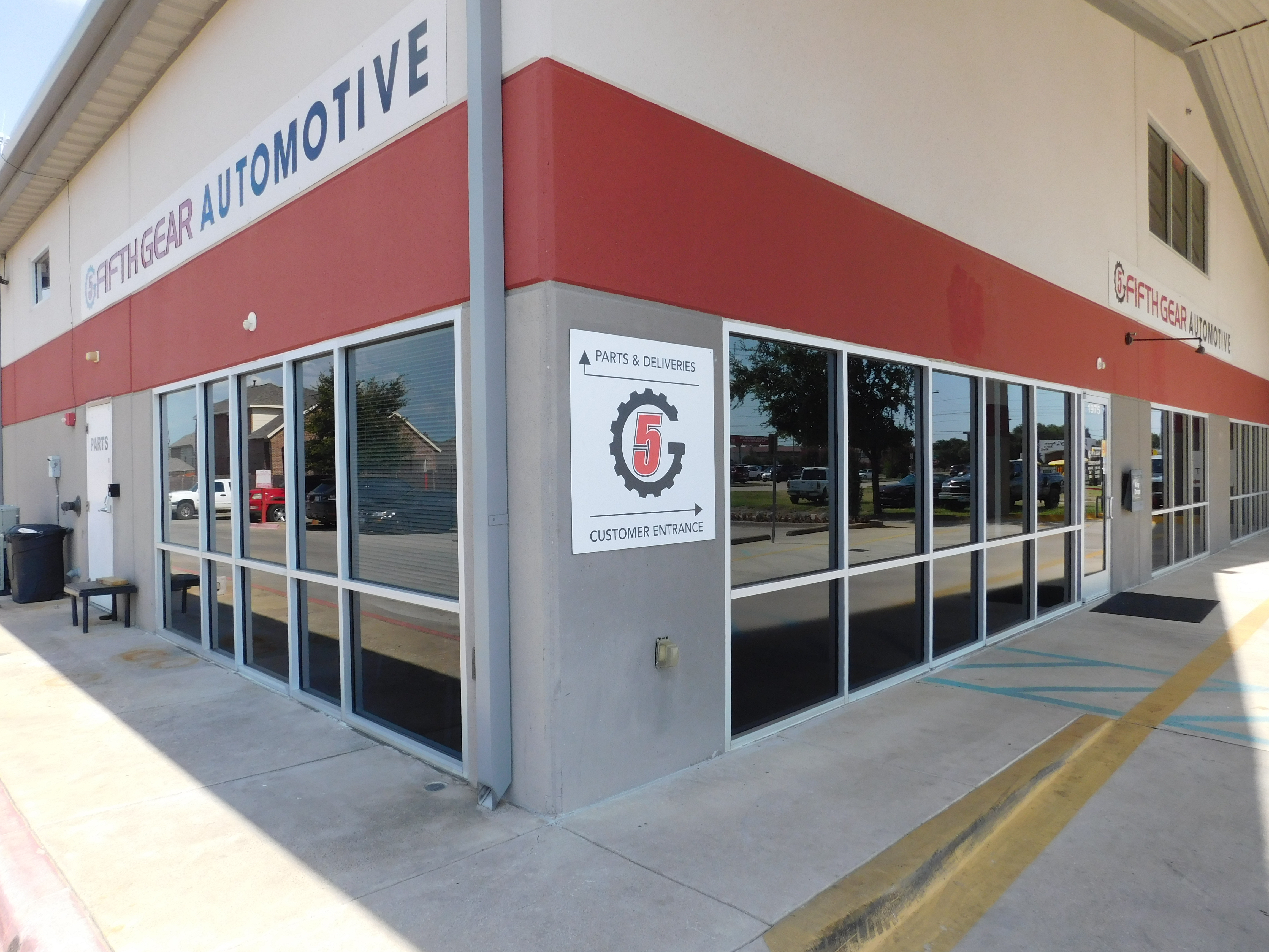 Fifth Gear Automotive-Lewisville Photo