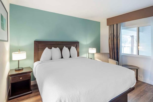 Images Best Western at Ventura Pier