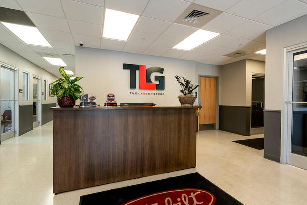 Images TLG Peterbilt - Greensboro