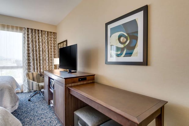 Images Hampton Inn and Suites Los Angeles - Glendale