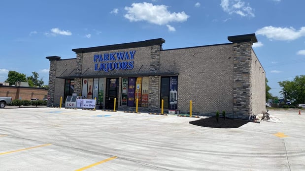 Images Parkway Liquor