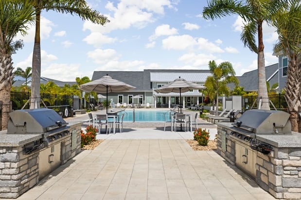 Images Palm Grove Luxury Apartments