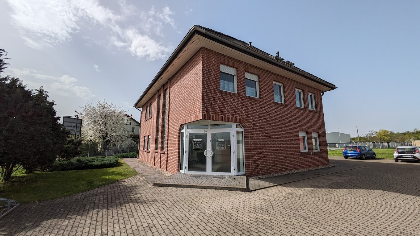 Bild 1 Kfz.-Sachverständiger Angelo Wilhelm in Bernburg