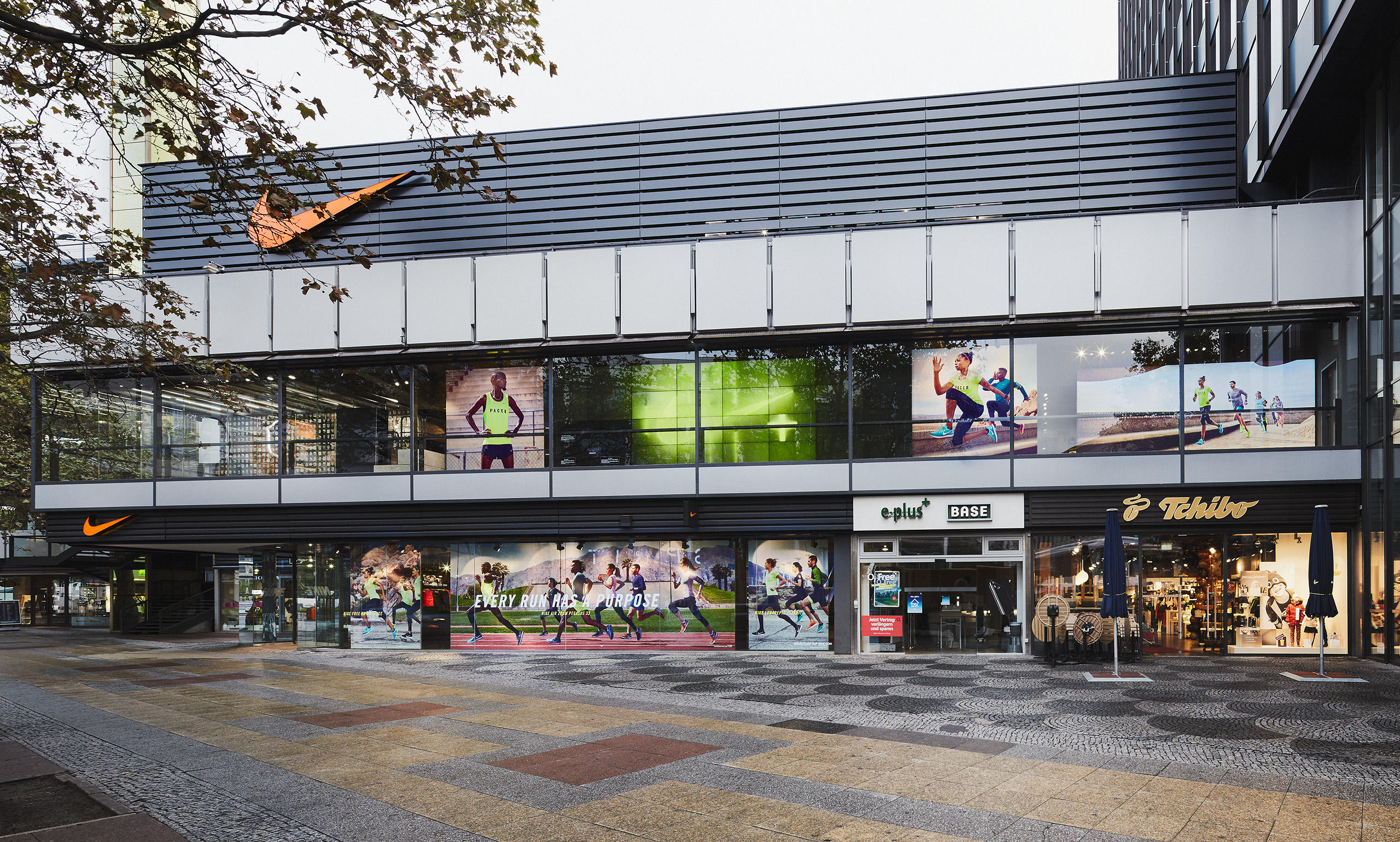 Kundenbild groß 14 Nike Store Berlin