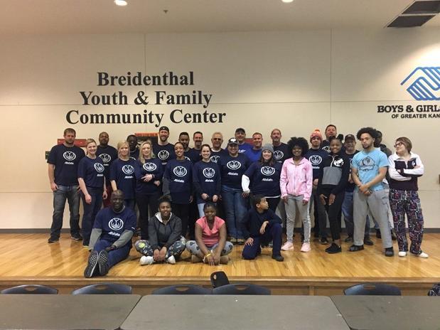 Images Jarrett Devereaux: Allstate Insurance