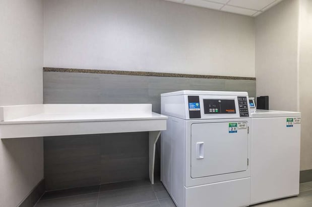 Images Hampton Inn & Suites Brenham