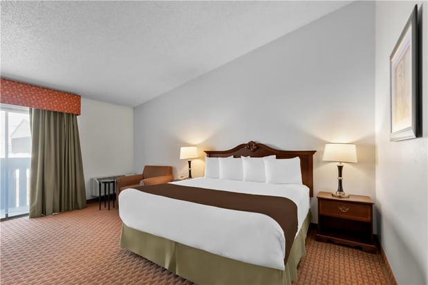 Images Best Western Chieftain Inn