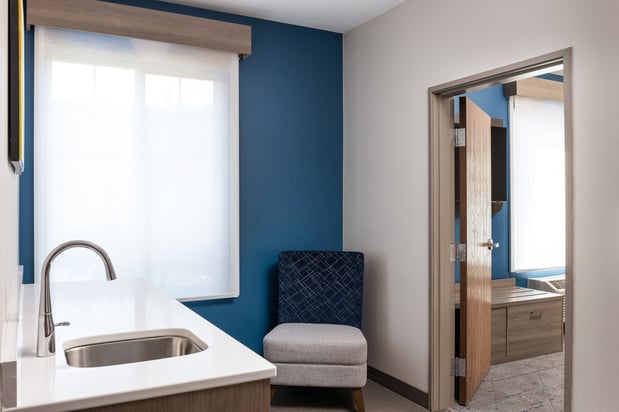 Images Holiday Inn Express & Suites Sequim by IHG