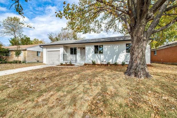 Images Marcus Ku, Dallas Realtor