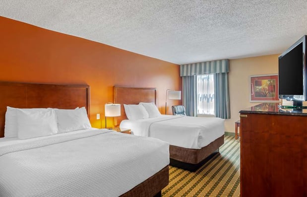Images Best Western Plus Inn at Valley View